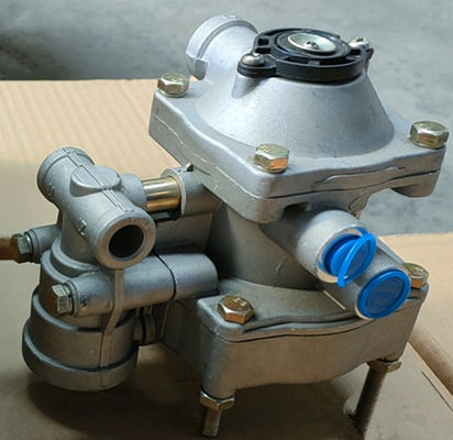 Valve de frein de remorque de CAMC Assy Truck Spare Parts 3522ADQ-010