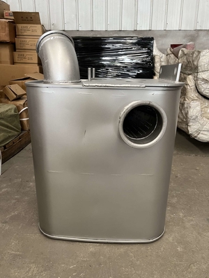 WG9727540001 Muffler Sinotruck HOWO Dump Truck pièces détachées moteur WD615